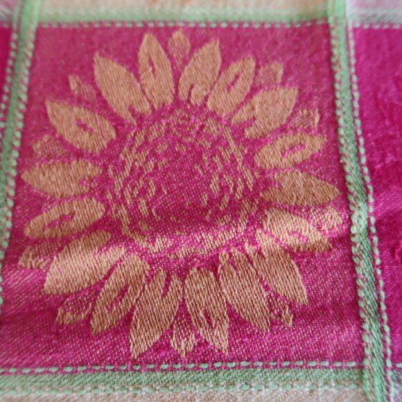 Vibrant Sunflower Tablecloth Cotton Summer Party 88" x 54" - Picture 5 of 5